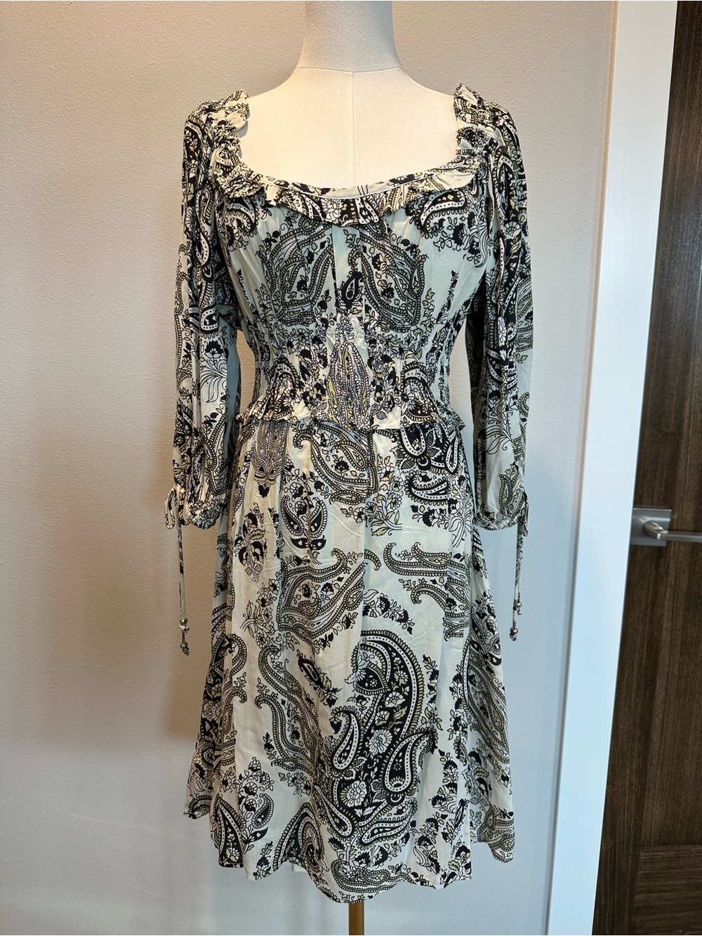 Elie Tahari Black & Cream Paisley Square-Neck Dress
